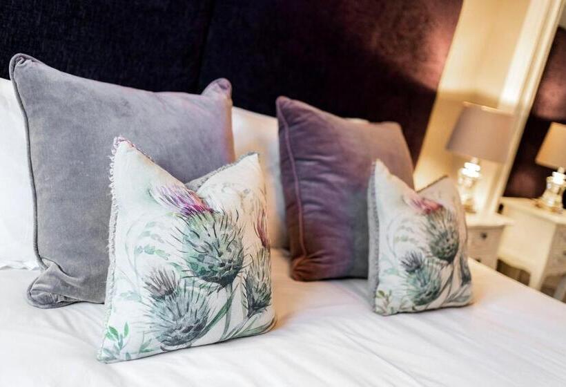 The Pines Stunning 3 Bedroomed Apartment, Gleneagles