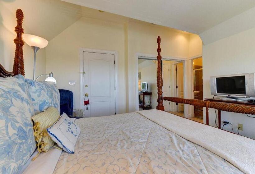 The St. Mary S Inn, Bed And Breakfast