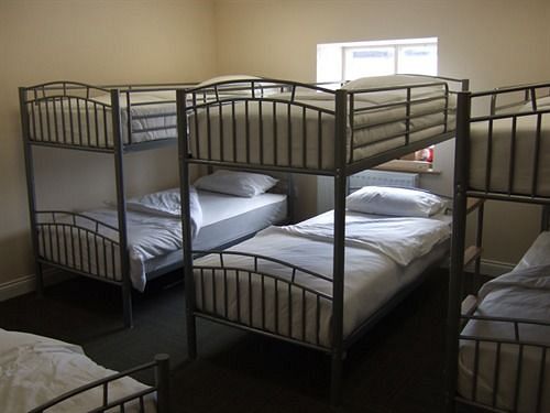 Tomlinson S Cafe & Bunkhouse  Hostel