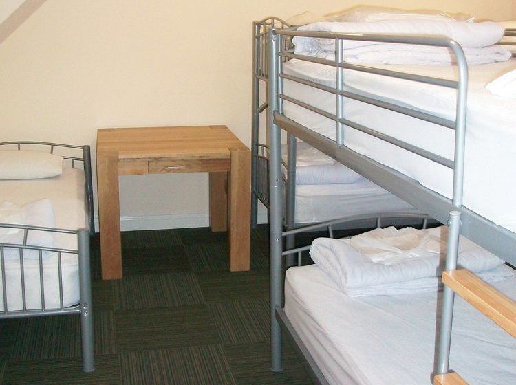 Tomlinson S Cafe & Bunkhouse  Hostel