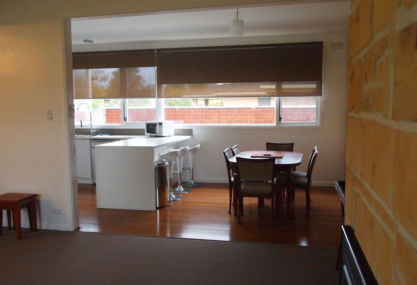 Warrnambool Cbd Townhouses