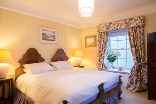 Wydemeet Bed And Breakfast