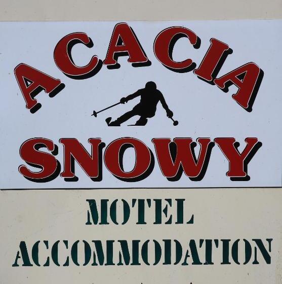 Acacia Snowy Motel