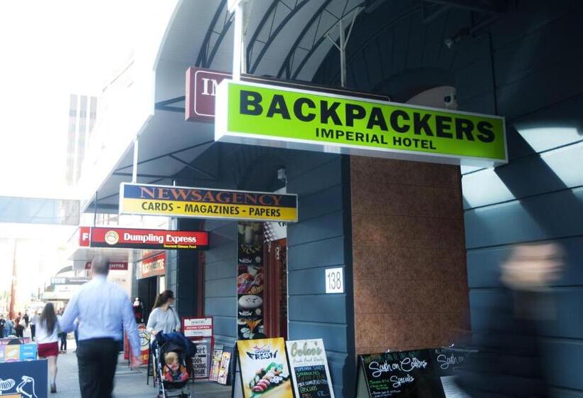 هاستل Backpackers Imperial