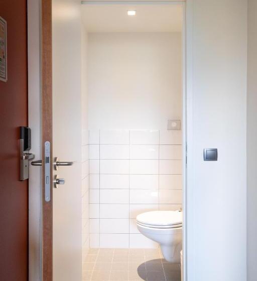 هاستل Fiap Paris