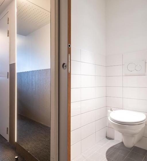 هاستل Fiap Paris