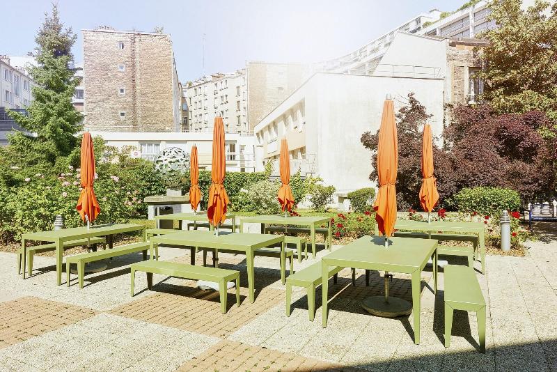 هاستل Fiap Paris