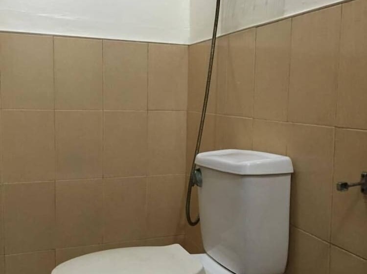 Albergue Wendy's Apartelle