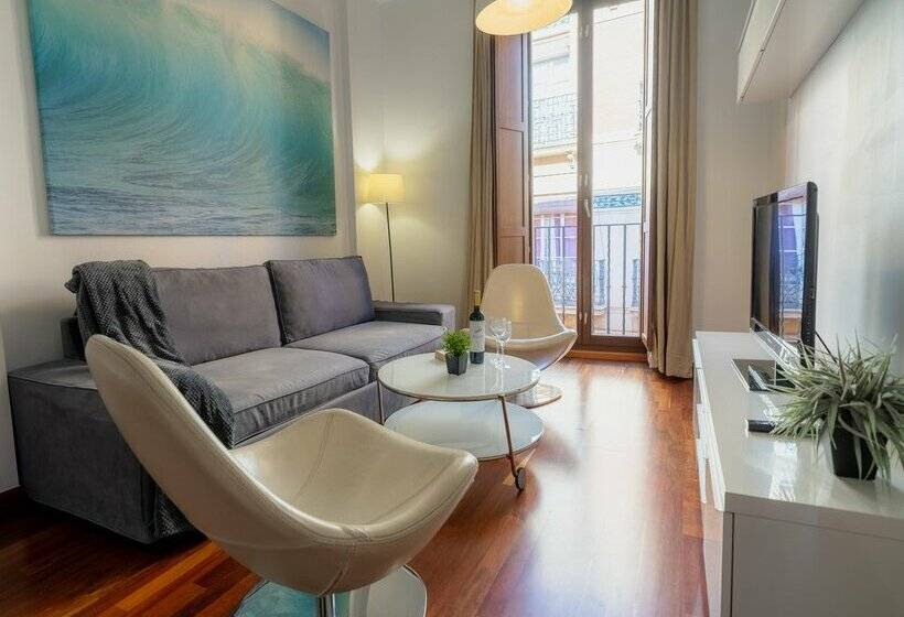 Azz Sevilla Torre de La Plata Apartamentos