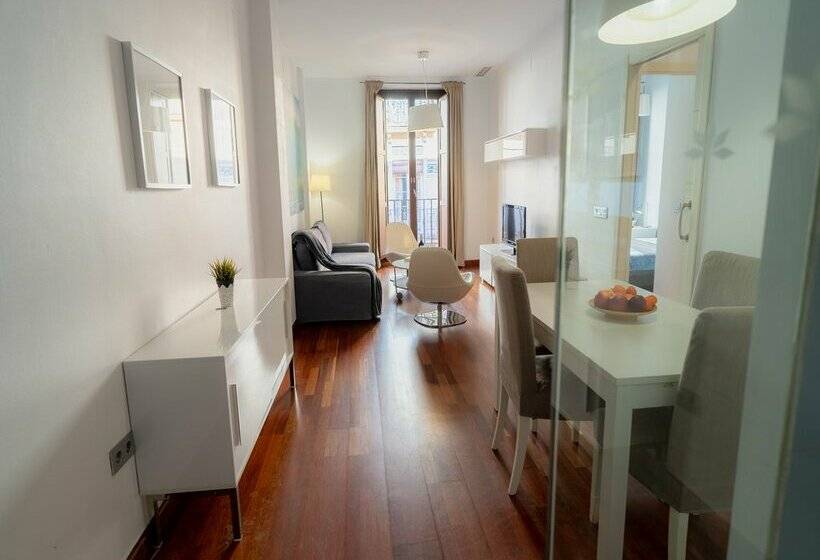 Azz Sevilla Torre de La Plata Apartamentos