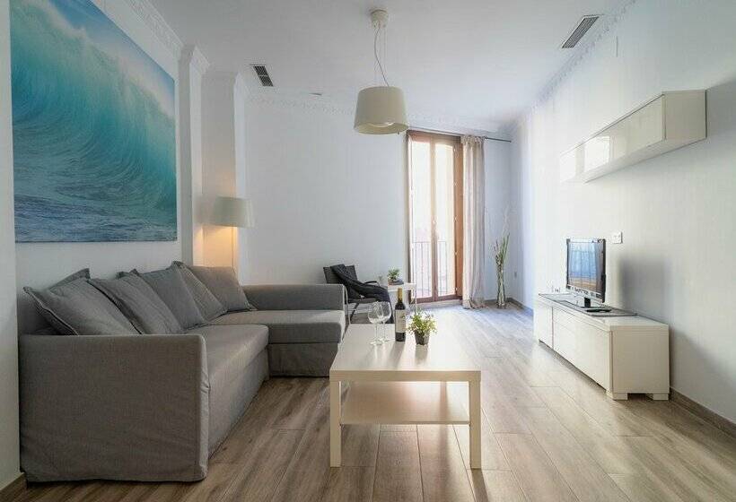 Azz Sevilla Torre de La Plata Apartamentos