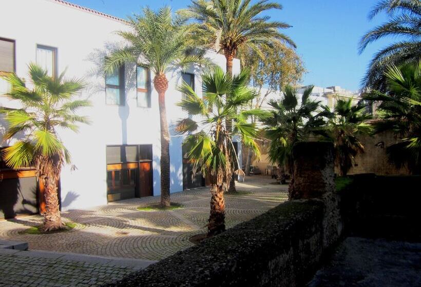 Azz Sevilla Torre de La Plata Apartamentos