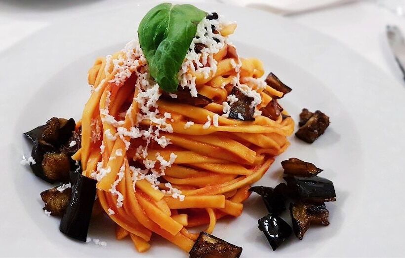 مبيت وإفطار New Naxos Village