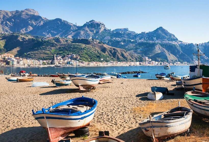 مبيت وإفطار New Naxos Village