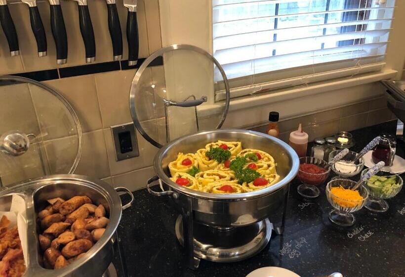 مبيت وإفطار Leonard At Logan House