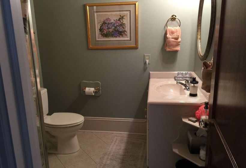 צימר The Collins House Inn