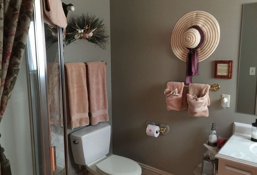 Bed and Breakfast The Collins House Inn