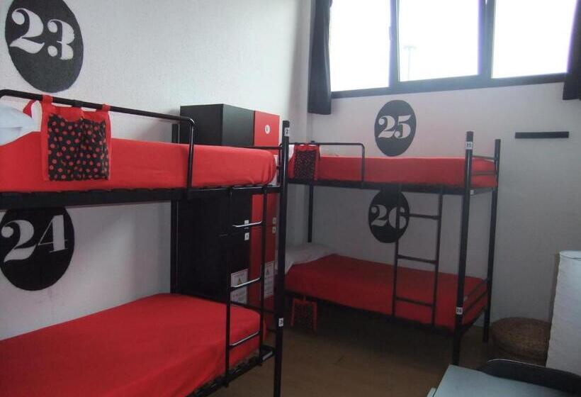 Bilbao Akelarre Hostel