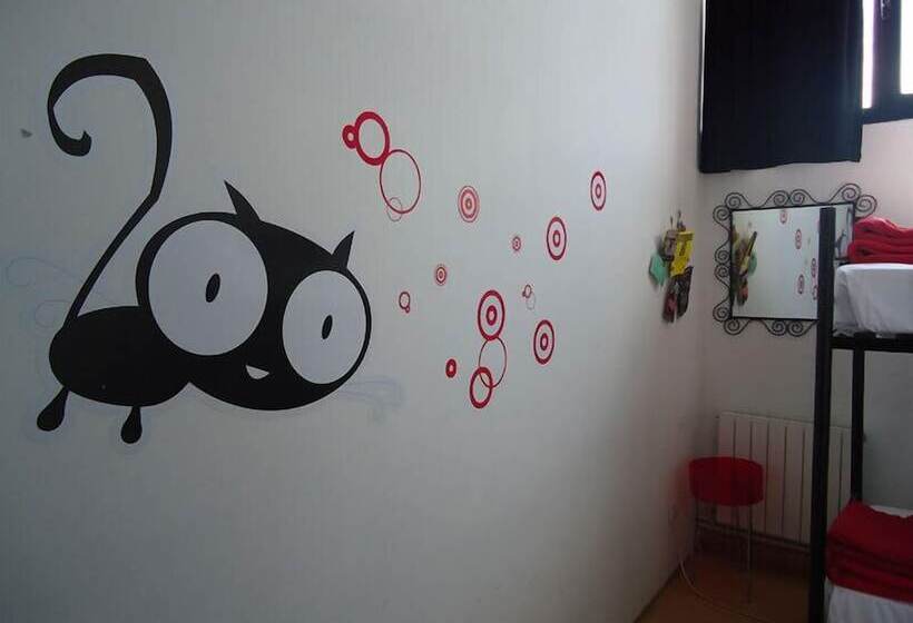 Bilbao Akelarre Hostel