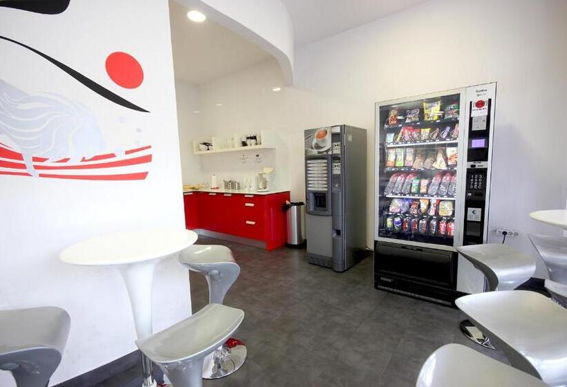 Botxo Gallery   Hostel