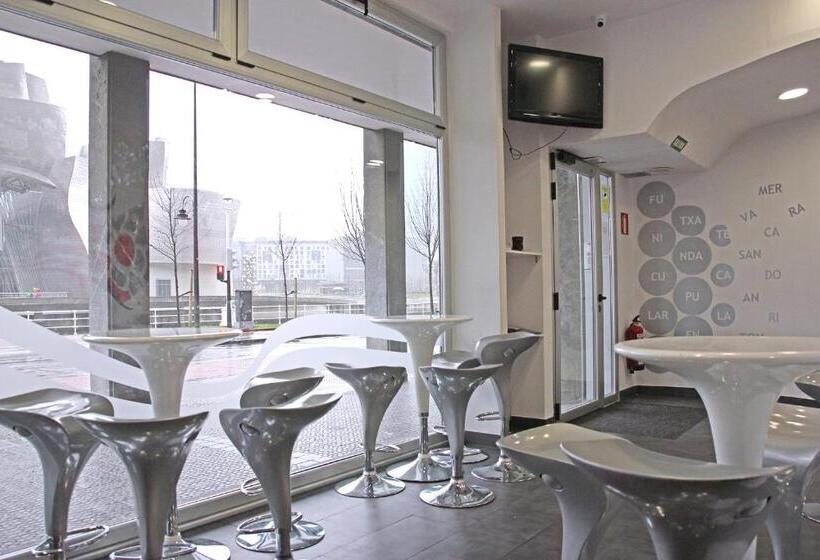 Botxo Gallery   Hostel