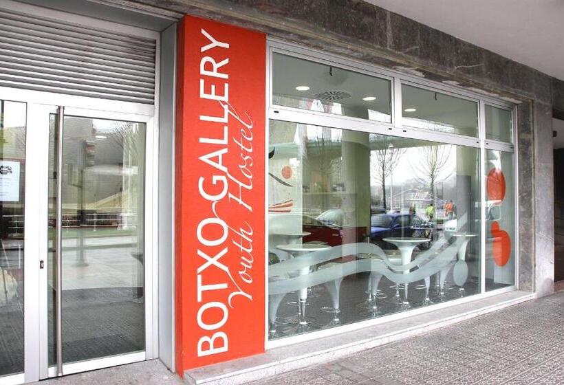 Botxo Gallery   Hostel