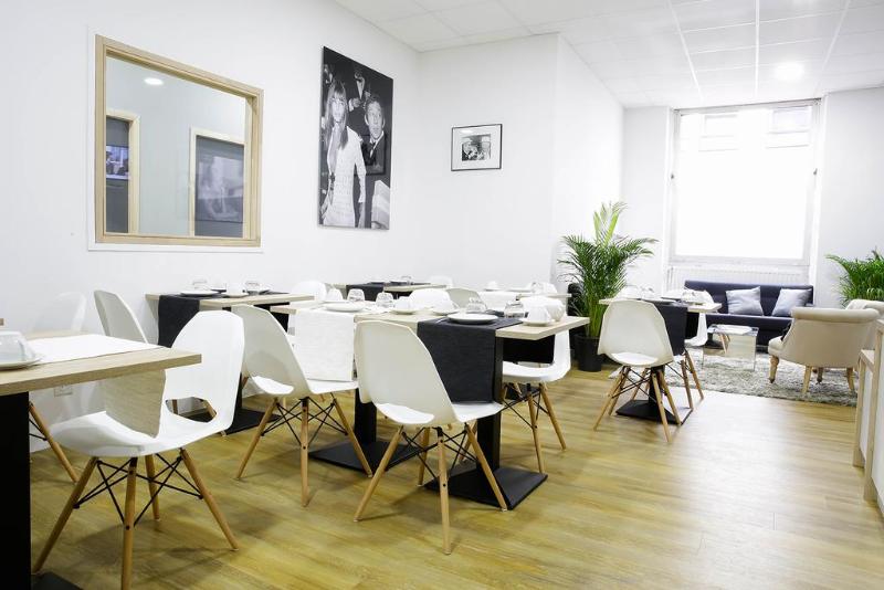 Calm Appart  & Hostel