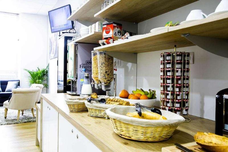 Calm Appart  & Hostel