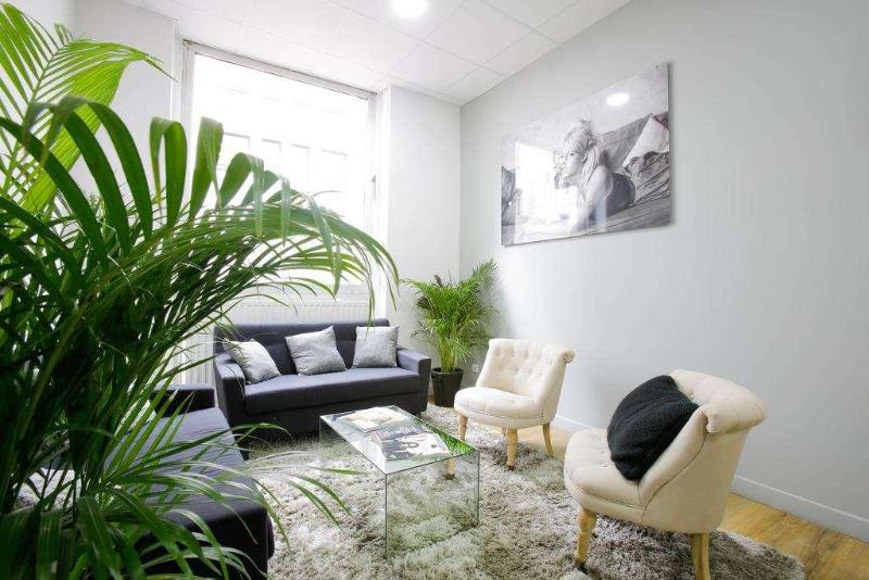 Calm Appart  & Hostel