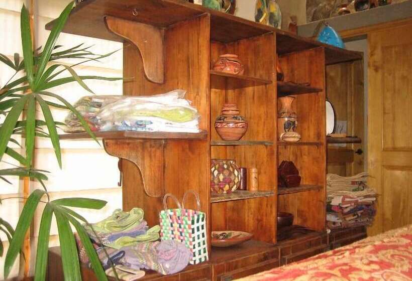 Casa Amanecer Bed & Breakfast