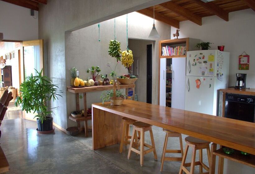 Casa Amanecer Bed & Breakfast