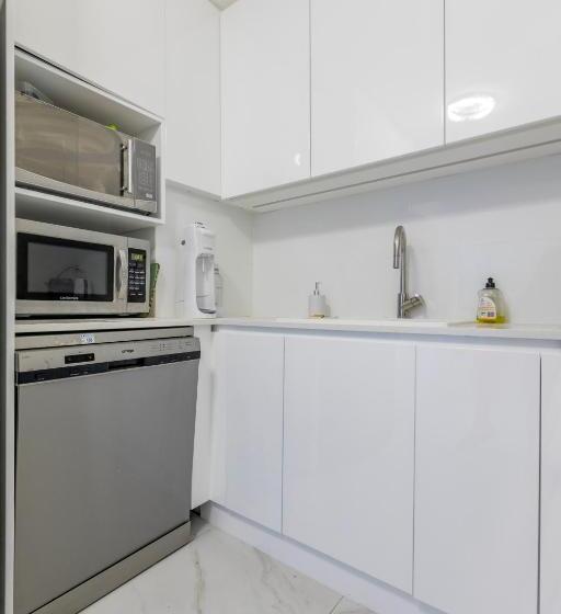 Condor Ocean View Apartments Managed By Gold Coast Premium