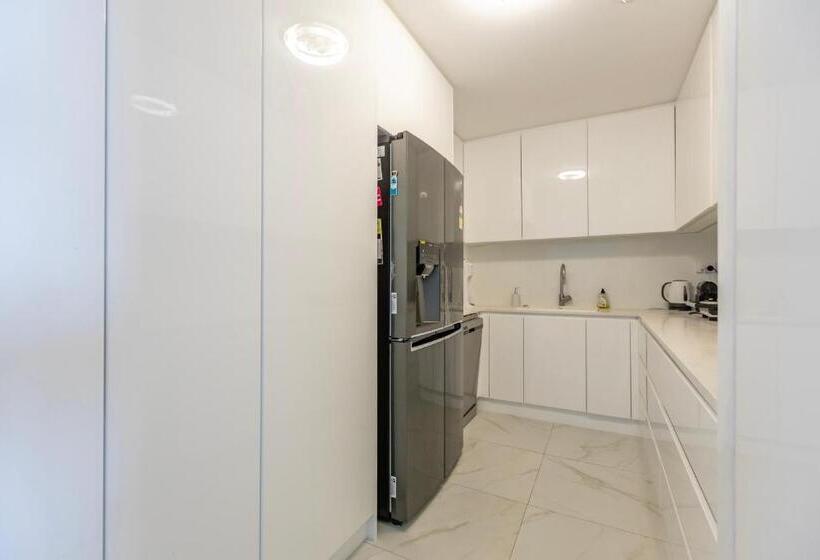 Condor Ocean View Apartments Managed By Gold Coast Premium