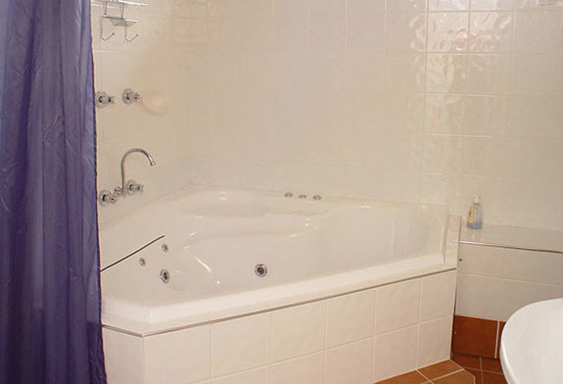 Echo Point Holiday Village