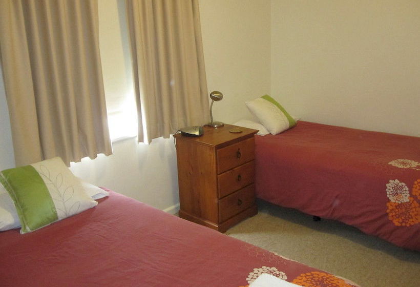 Echo Point Holiday Village