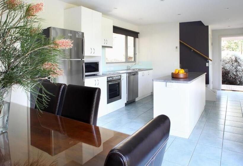 Edgewater Terraces At Metung