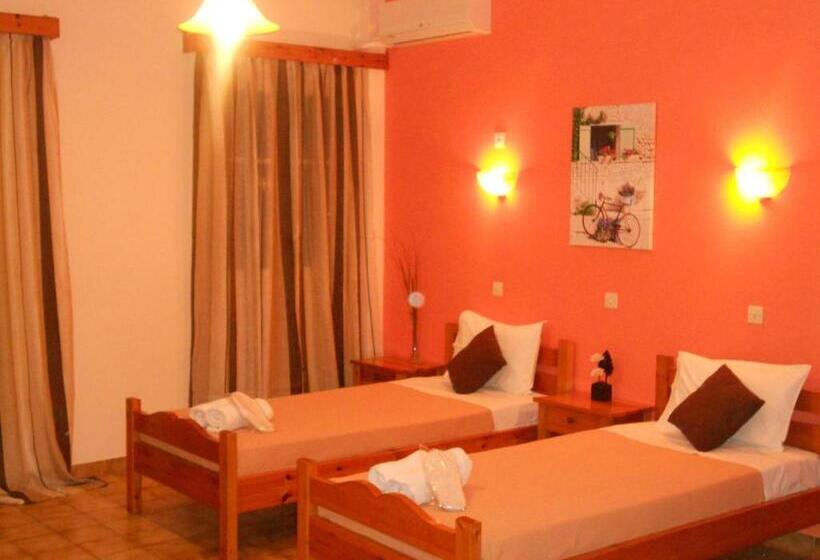 Elli Marina Studios And Apartments