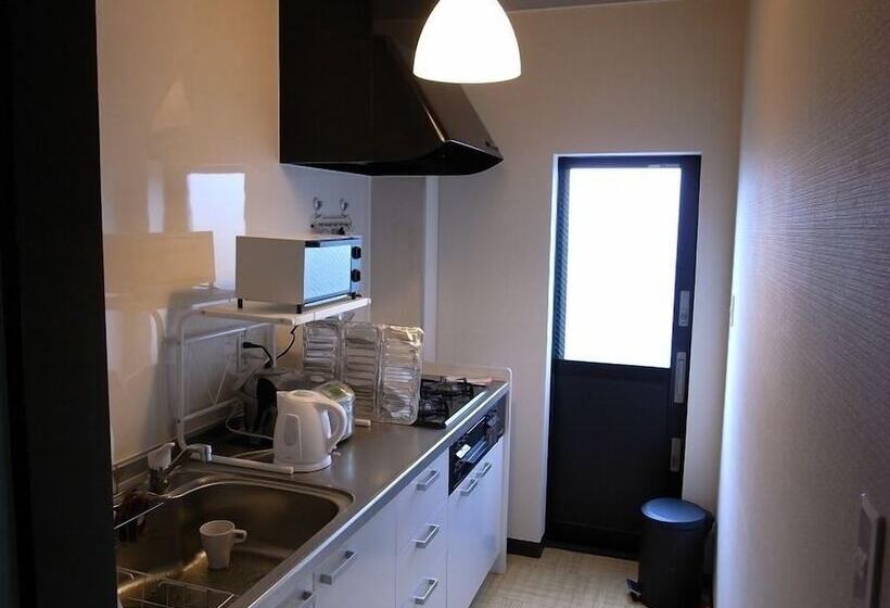 Guesthouse Iki Hostel