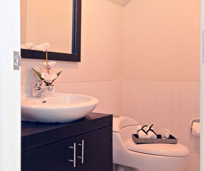 Home Edge Accommodations @ Tivoli Garden Residences