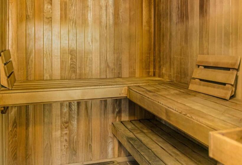 هتل Admirals Quarters 308