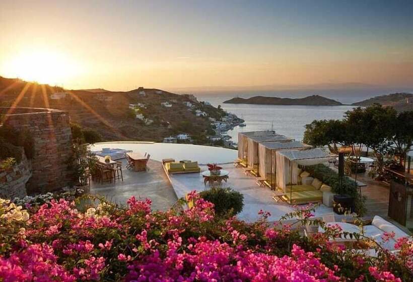 בית מלון כפרי Aigis Suites