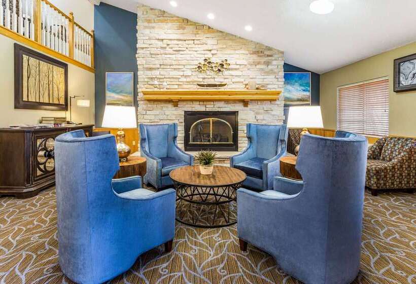 Americinn By Wyndham Hotel And Suites Long Lake