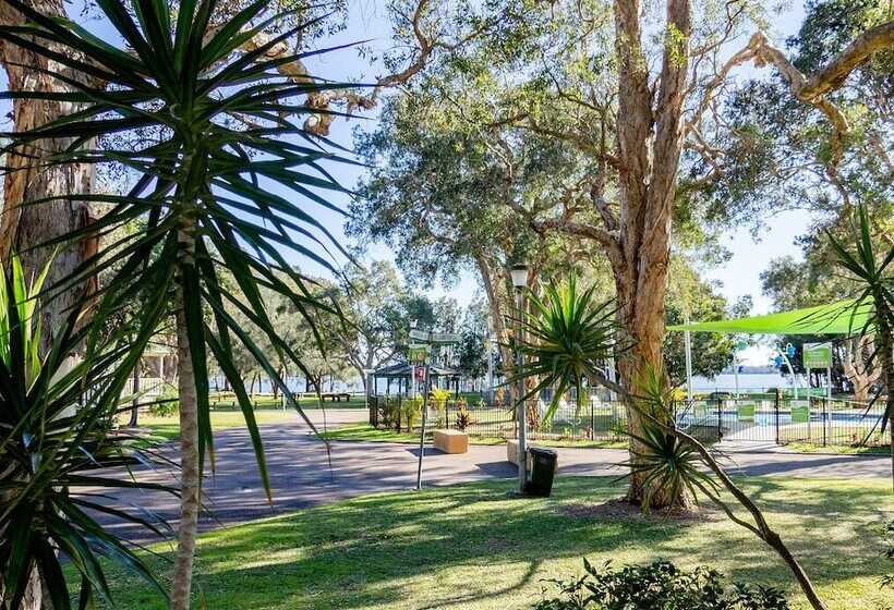 בית מלון כפרי Budgewoi Holiday Park