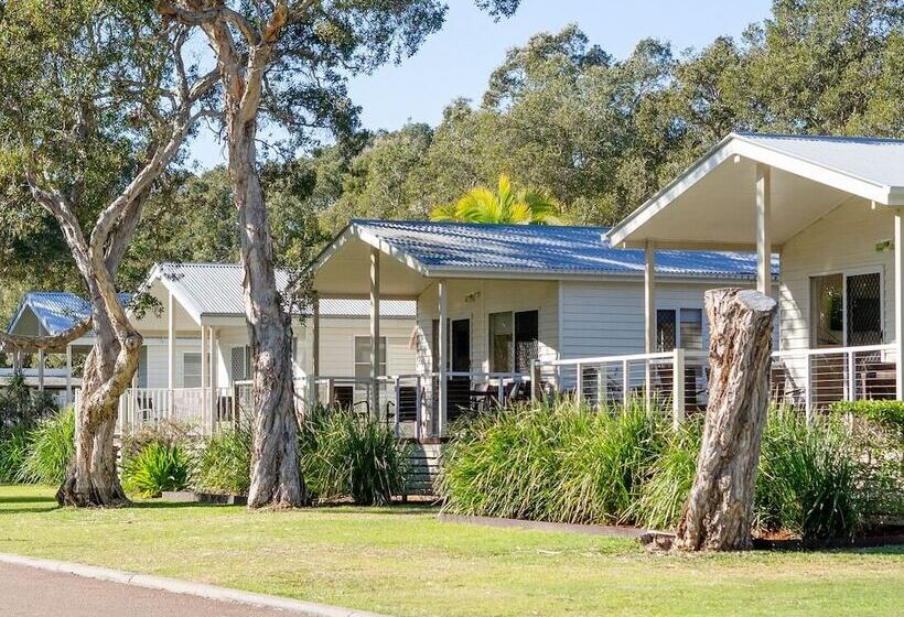 בית מלון כפרי Budgewoi Holiday Park