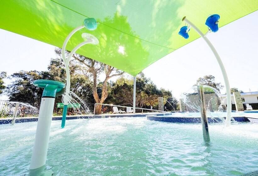 בית מלון כפרי Budgewoi Holiday Park