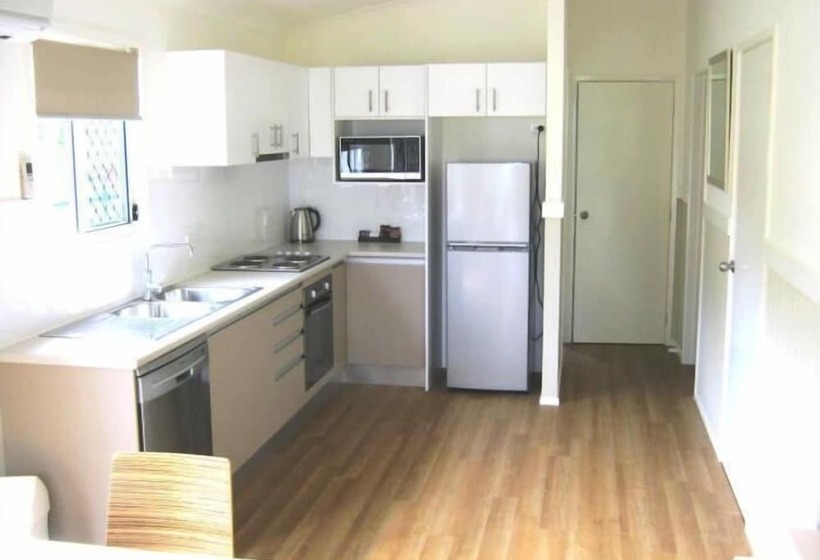 בית מלון כפרי Budgewoi Holiday Park