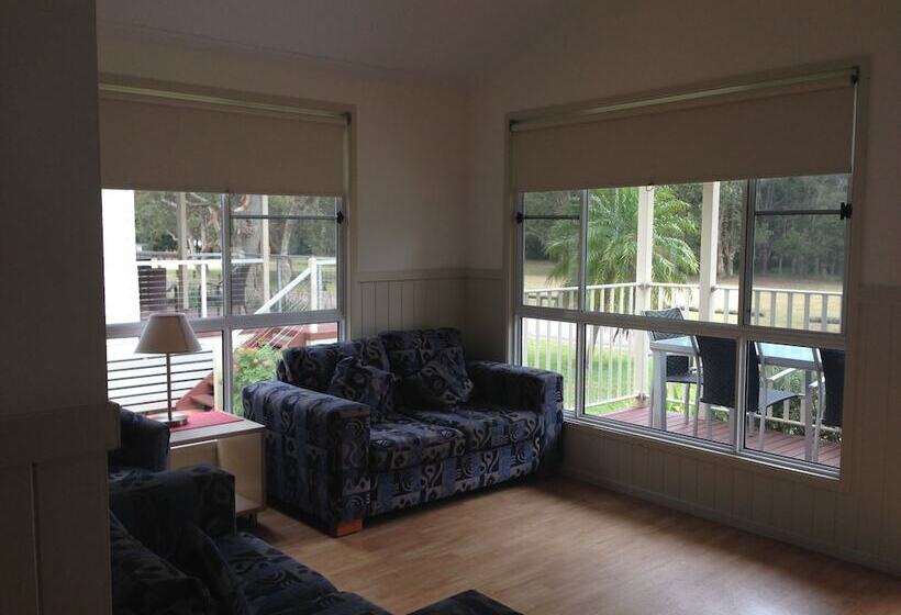 בית מלון כפרי Budgewoi Holiday Park