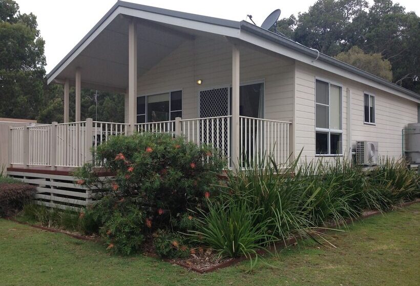 בית מלון כפרי Budgewoi Holiday Park