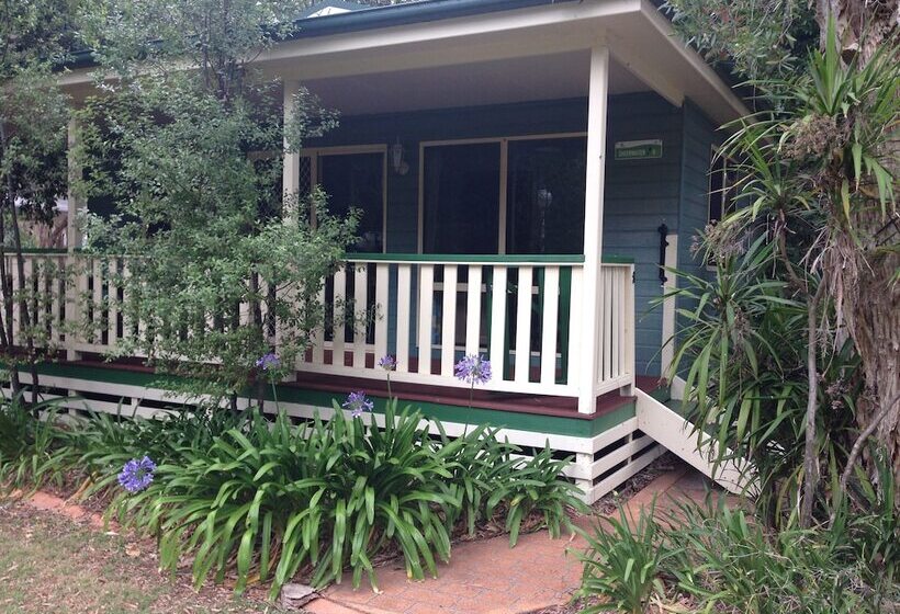 בית מלון כפרי Budgewoi Holiday Park