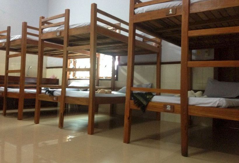 Отель Cambodia Backpacker Guesthouse